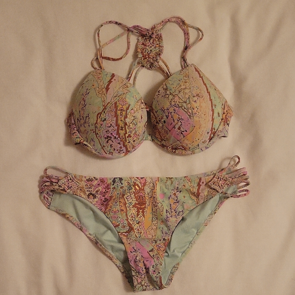 Victoria's Secret Pastel Print Bikini Set Top 34C Bottoms M